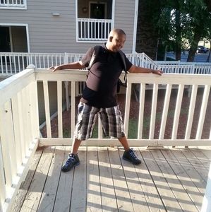 Meet your Posher, Noel